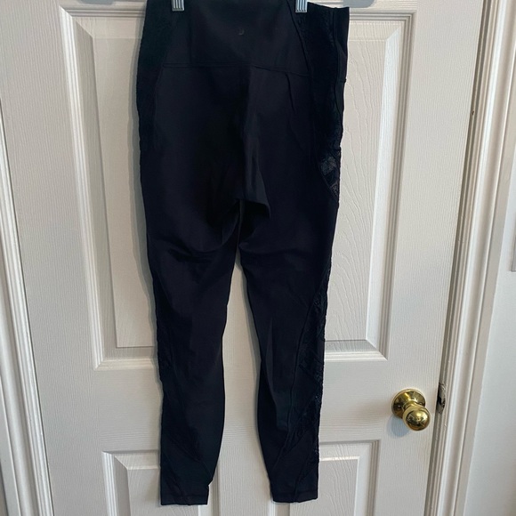 Lululemon Wunder Under High-Rise Tight* Flocked 28" - Picture 4 of 7